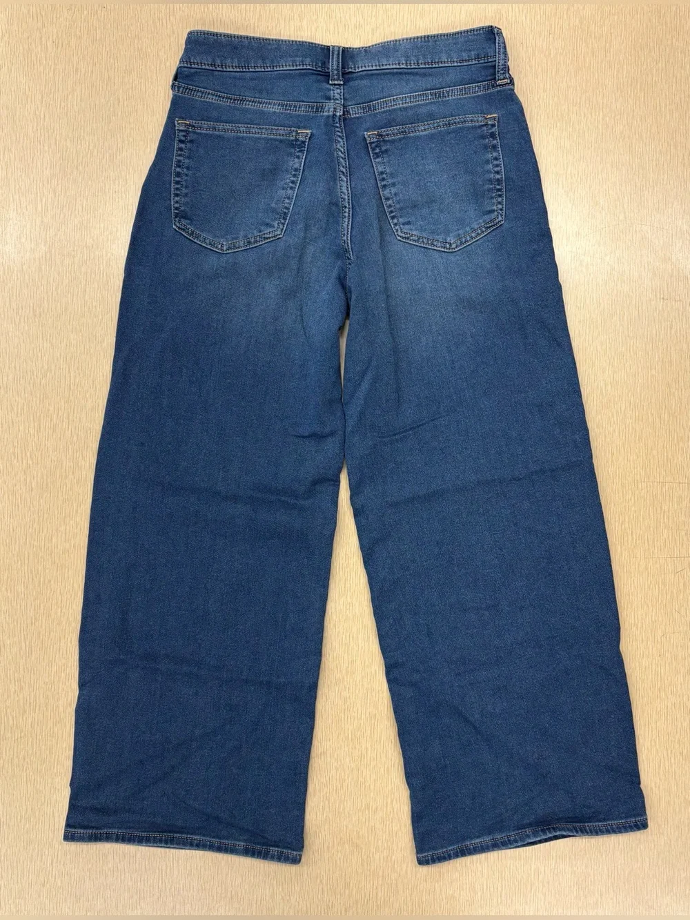 GAP wide leg ankle sweatpant jean